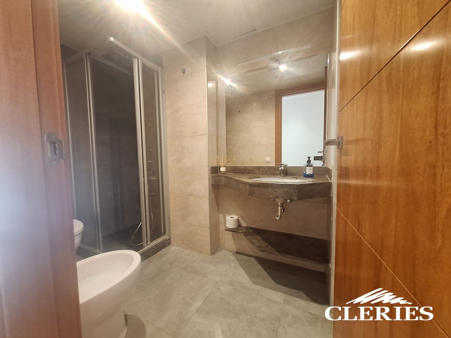 /RealEstateImages/6867/20260401_133845 [Resolucion de Escritorio].jpg